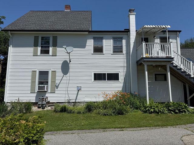 19 Greenville St, Spencer, MA 01562
