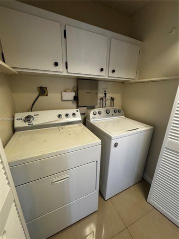 9905 NW 66th St D21, Tamarac, FL 33321