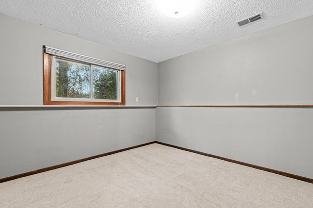 23926 Fillmore Street NE, East Bethel, MN 55005