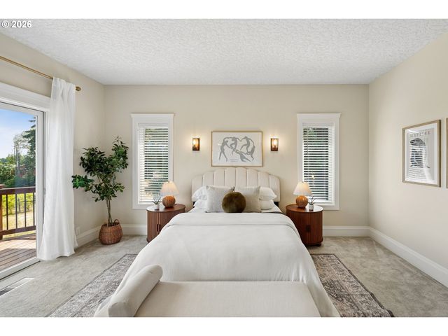 32907 Sw LAURELVIEW Rd, Hillsboro, OR 97123