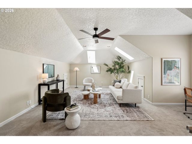 32907 Sw LAURELVIEW Rd, Hillsboro, OR 97123