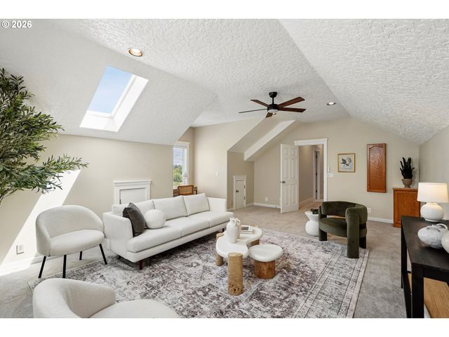 32907 Sw LAURELVIEW Rd, Hillsboro, OR 97123