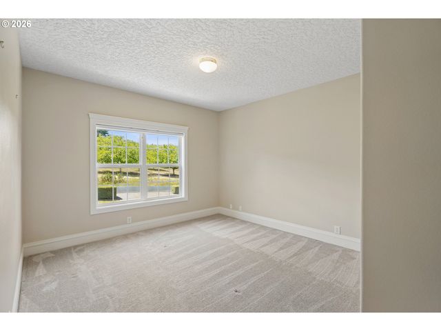 32907 Sw LAURELVIEW Rd, Hillsboro, OR 97123