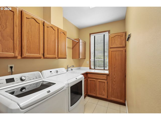 32907 Sw LAURELVIEW Rd, Hillsboro, OR 97123