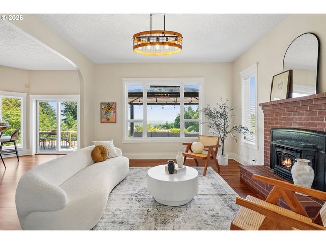32907 Sw LAURELVIEW Rd, Hillsboro, OR 97123