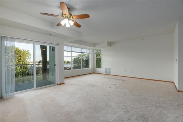 1900 Rush Lake Trail 416, New Brighton, MN 55112