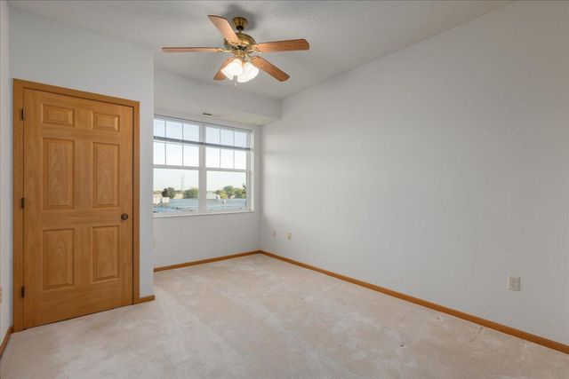 1900 Rush Lake Trail 416, New Brighton, MN 55112