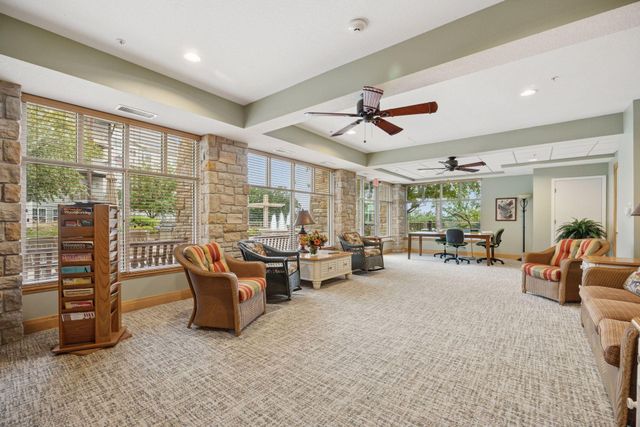 1900 Rush Lake Trail 416, New Brighton, MN 55112