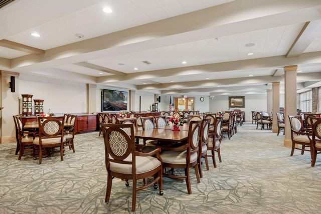 1900 Rush Lake Trail 416, New Brighton, MN 55112