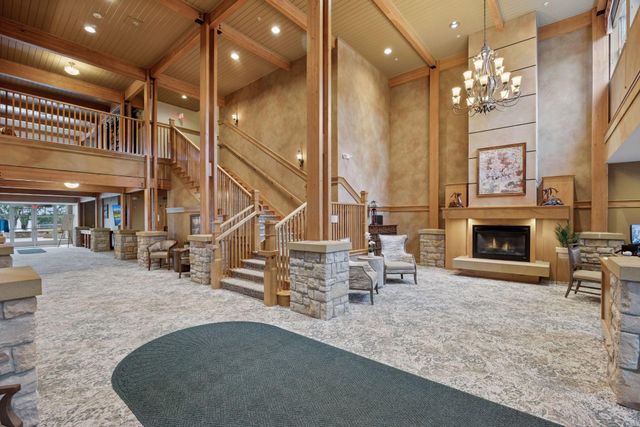 1900 Rush Lake Trail 416, New Brighton, MN 55112