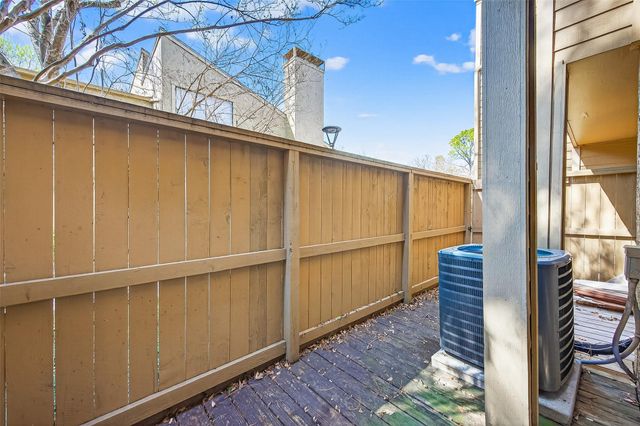 3684 Ocee Street, Houston, TX 77063