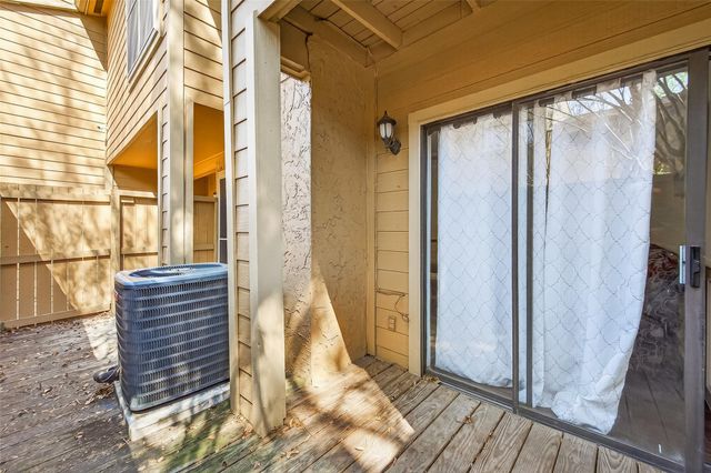 3684 Ocee Street, Houston, TX 77063