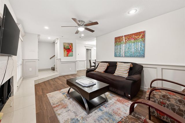 3684 Ocee Street, Houston, TX 77063