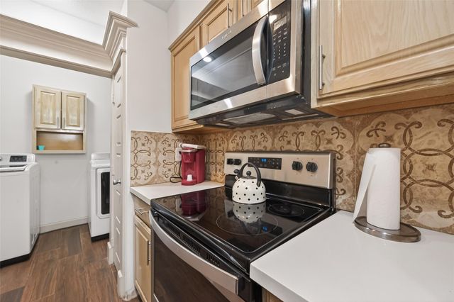 3684 Ocee Street, Houston, TX 77063