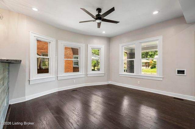 728 S 39th St, Louisville, KY 40211
