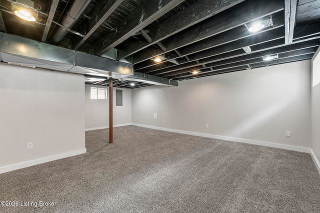 728 S 39th St, Louisville, KY 40211