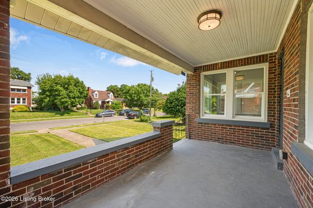 728 S 39th St, Louisville, KY 40211