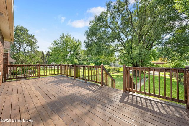 728 S 39th St, Louisville, KY 40211