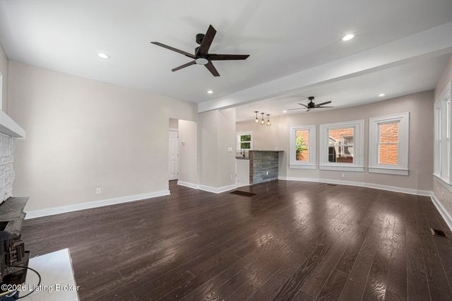 728 S 39th St, Louisville, KY 40211