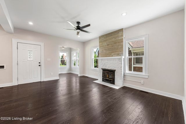 728 S 39th St, Louisville, KY 40211