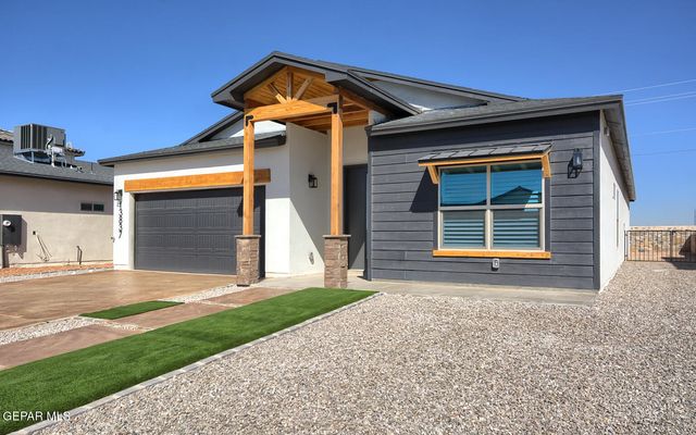 13837 CENTRO VISTA Avenue, Horizon City, TX 79928