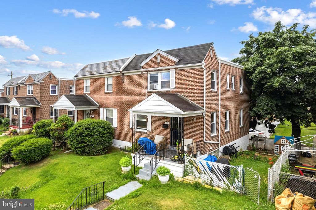 828 LAUREL RD, Lansdowne, PA 19050