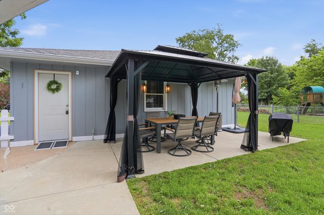 169 Bayview Drive, Cicero, IN 46034