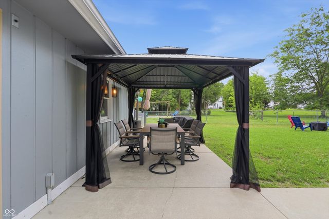 169 Bayview Drive, Cicero, IN 46034