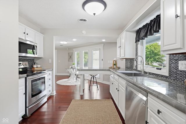 169 Bayview Drive, Cicero, IN 46034
