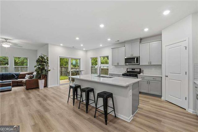 661 Valdosta Drive, Canton, GA 30114