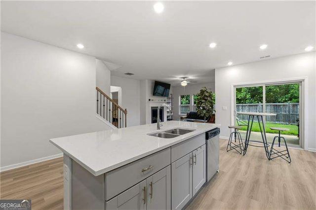 661 Valdosta Drive, Canton, GA 30114