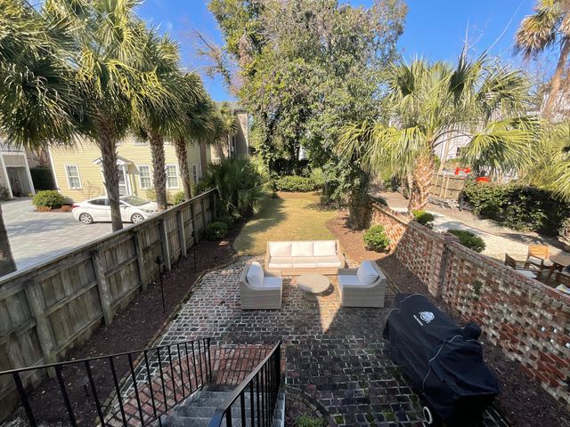 102 Beaufain Street B, Charleston, SC 29401