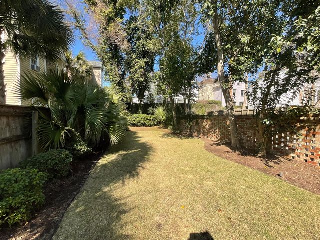 102 Beaufain Street B, Charleston, SC 29401