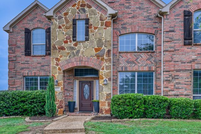 933 Ginger Trail, Desoto, TX 75115