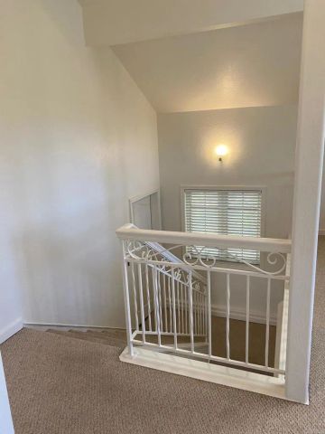 2730 Mountain View Drive, Escondido, CA 92027