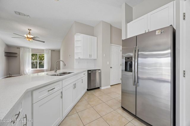 13093 S CHETS CREEK Drive, Jacksonville, FL 32224