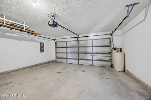 13093 S CHETS CREEK Drive, Jacksonville, FL 32224