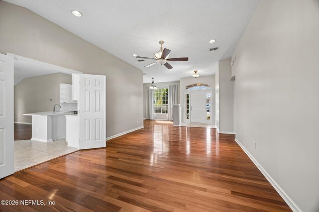 13093 S CHETS CREEK Drive, Jacksonville, FL 32224