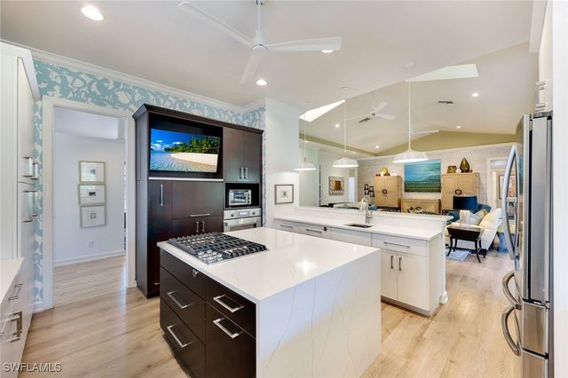 9976 Puopolo LN, Bonita Springs, FL 34135