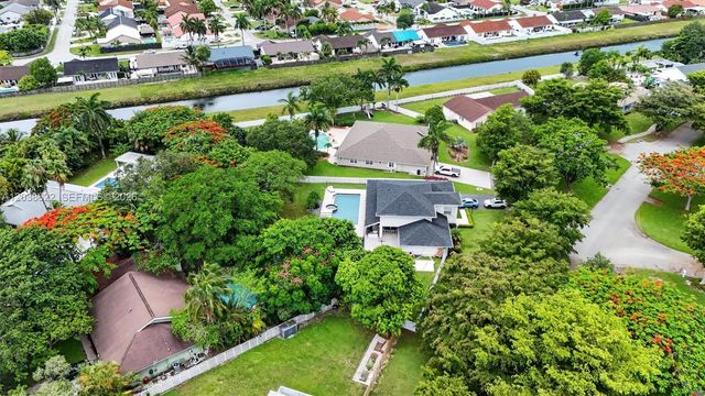 14830 SW 149th St, Miami, FL 33196
