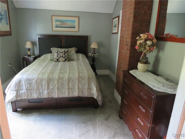 1196 Upper Lenox Avenue, Oneida, NY 13421