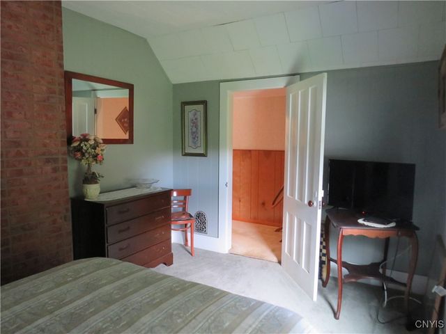 1196 Upper Lenox Avenue, Oneida, NY 13421