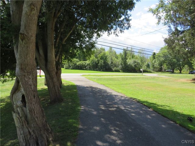 1196 Upper Lenox Avenue, Oneida, NY 13421