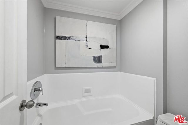 3010 Stoner Avenue, Los Angeles, CA 90066