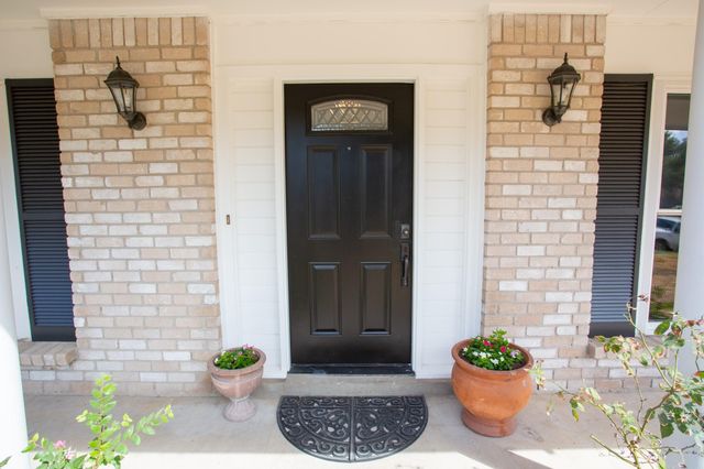 10404 Doering LN, Austin, TX 78750