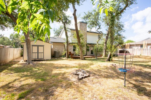 10404 Doering LN, Austin, TX 78750