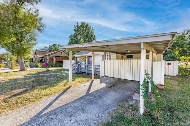 126 Benita St, San Antonio, TX 78210