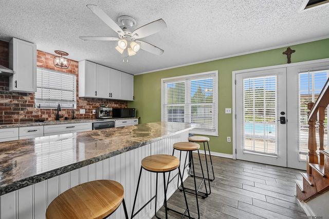 35453 Mcdaniel Rd, Geismar, LA 70734