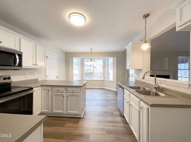 100 Broken Lance Drive, Youngsville, NC 27596