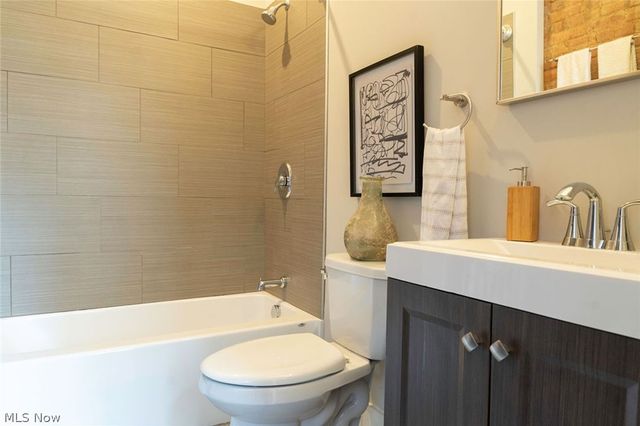 1260 W 4th Street 204, Cleveland, OH 44113